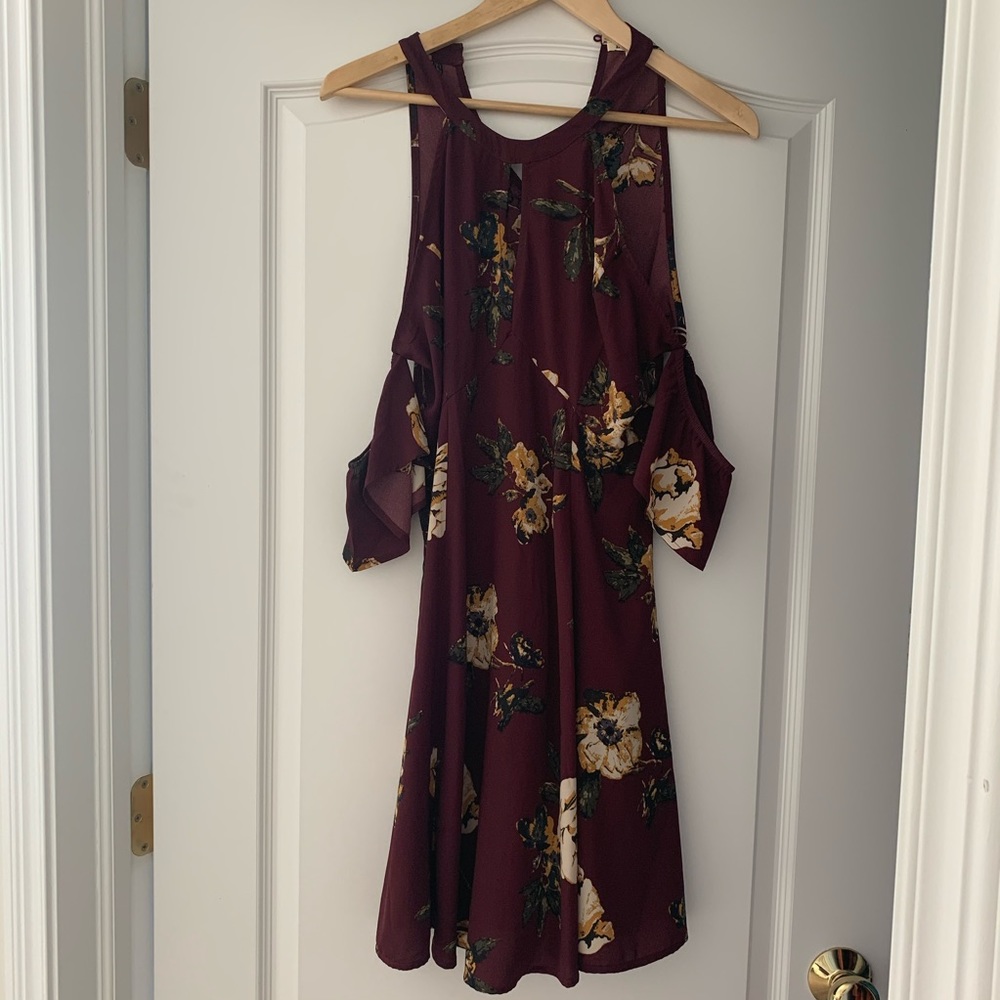 Francescas floral maroon dress